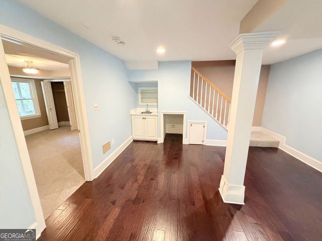 984 Forest Pond Court, Marietta, GA 30068