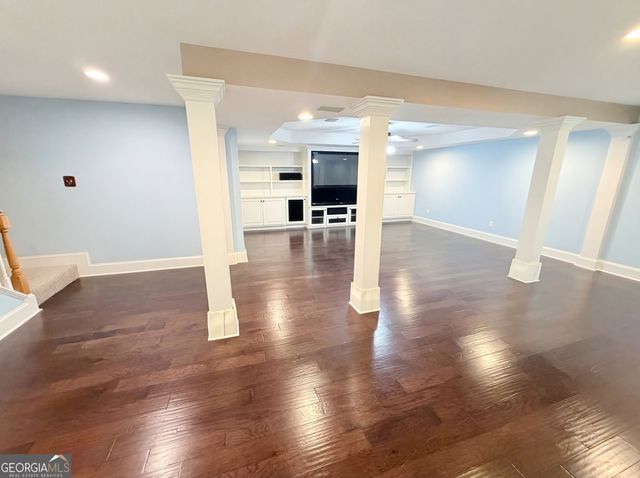 984 Forest Pond Court, Marietta, GA 30068