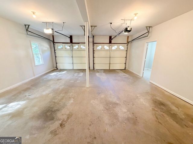 984 Forest Pond Court, Marietta, GA 30068