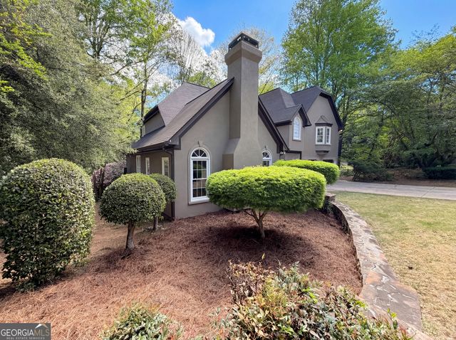 984 Forest Pond Court, Marietta, GA 30068