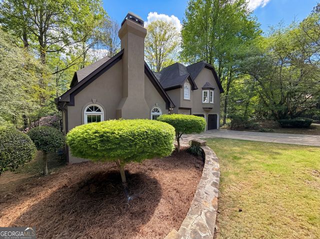 984 Forest Pond Court, Marietta, GA 30068