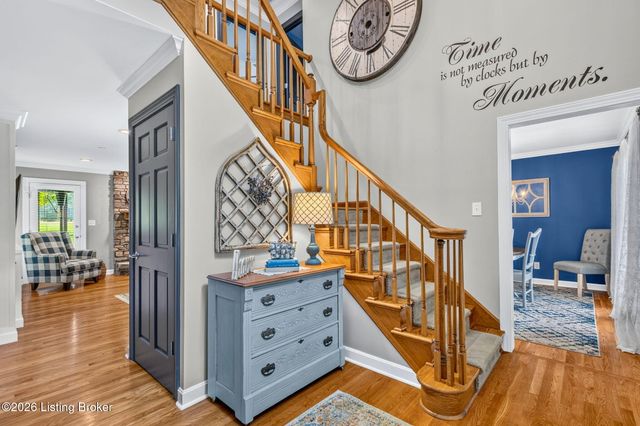 16812 Aiken Rd, Louisville, KY 40245
