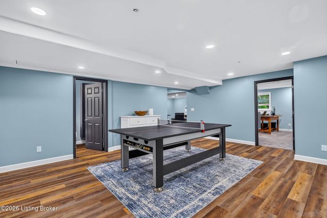 16812 Aiken Rd, Louisville, KY 40245