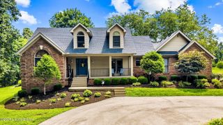 16812 Aiken Rd, Louisville, KY 40245