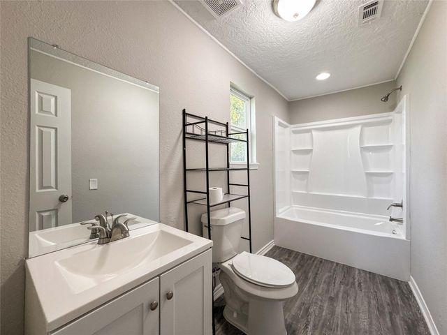 2234 Zapata Street, Freeport, TX 77541