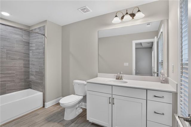 4256 Townsend Lane, Atlanta, GA 30346