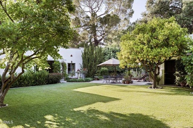 1450 N Michigan Avenue, Pasadena, CA 91104