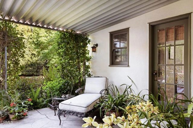 1450 N Michigan Avenue, Pasadena, CA 91104