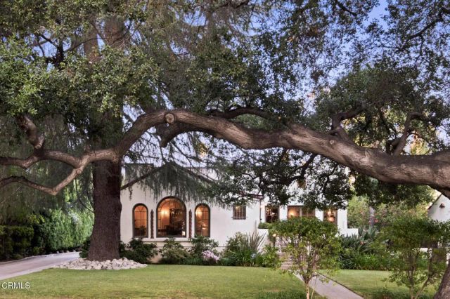 1450 N Michigan Avenue, Pasadena, CA 91104