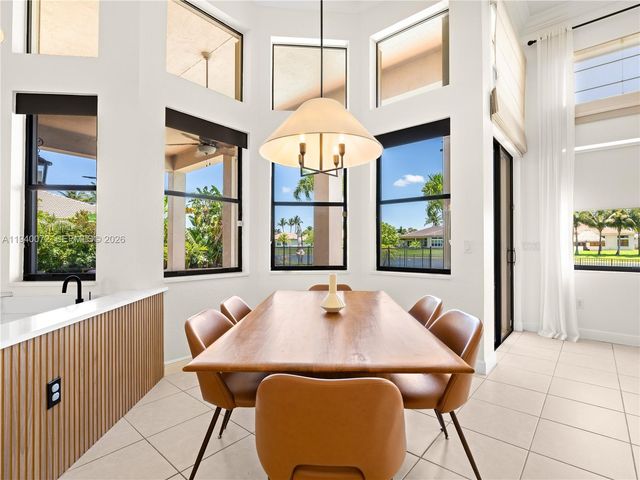 15016 SW 35th St, Davie, FL 33331