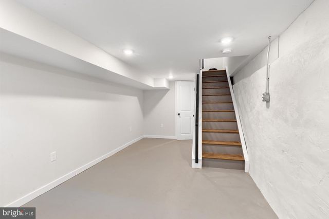 2039 E LETTERLY ST, Philadelphia, PA 19125