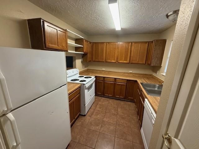 2402 Autumn Springs Lane, Spring, TX 77373