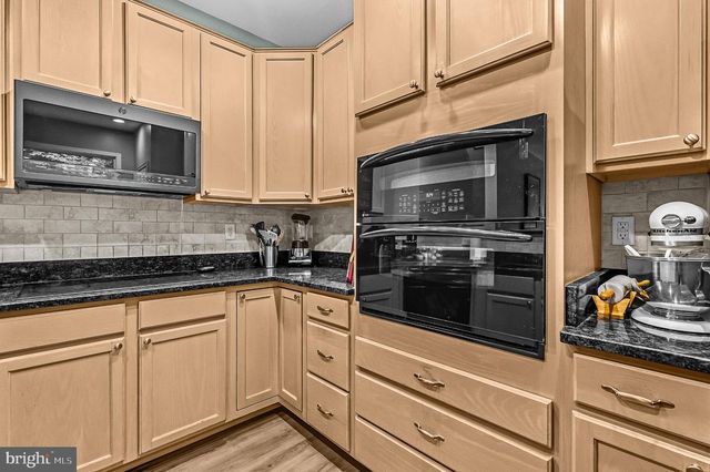 855 THICKET CT, Odenton, MD 21113