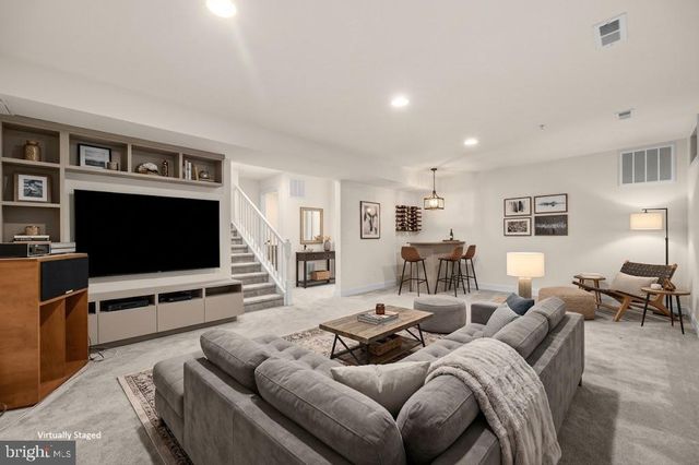 855 THICKET CT, Odenton, MD 21113