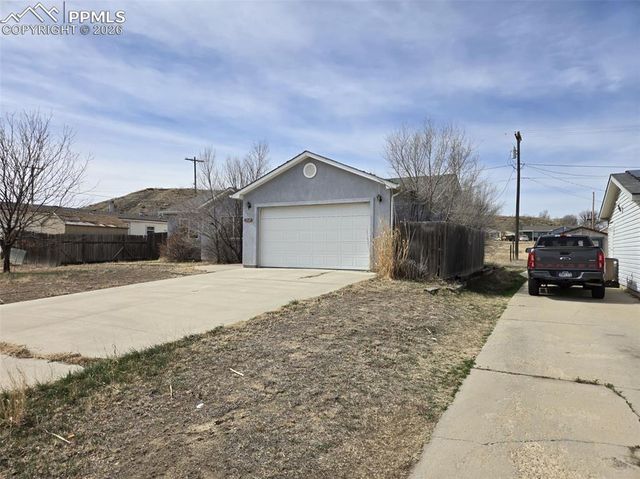 1518 Bradish Avenue, La Junta, CO 81050