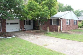 1820 Cassell Road, Manhattan, KS 66502