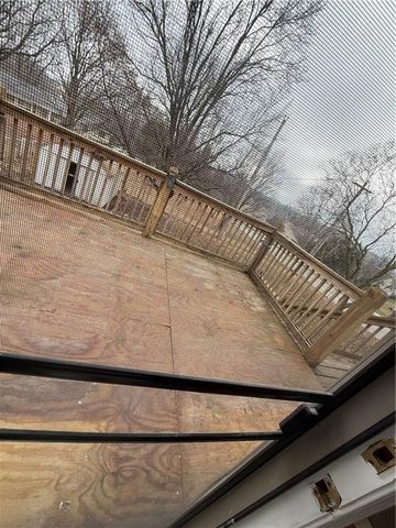 4225 S Milton Drive, Independence, MO 64055