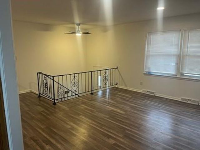 4225 S Milton Drive, Independence, MO 64055