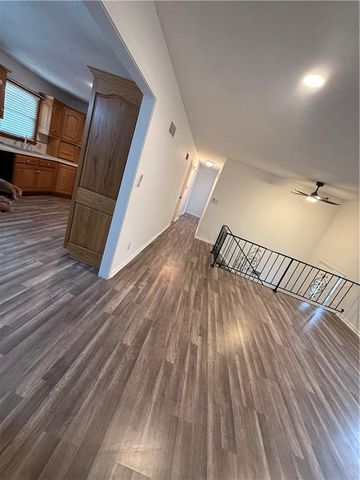 4225 S Milton Drive, Independence, MO 64055