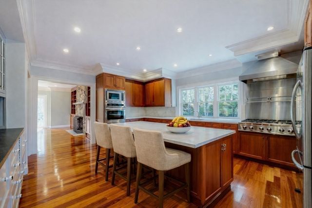 25 Myopia Road, Winchester, MA 01890