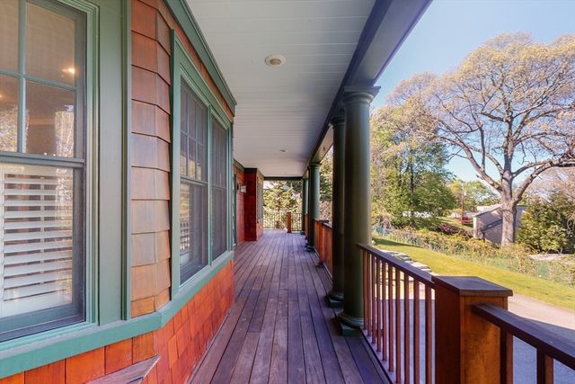 25 Myopia Road, Winchester, MA 01890