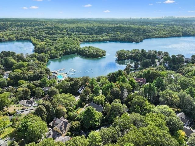 25 Myopia Road, Winchester, MA 01890