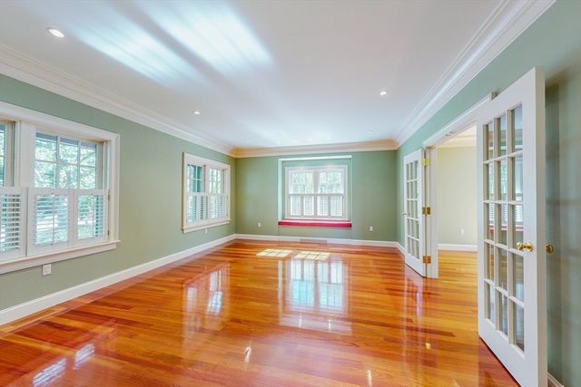 25 Myopia Road, Winchester, MA 01890