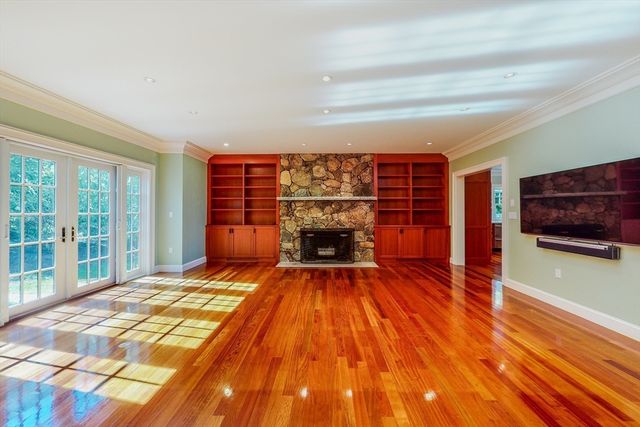 25 Myopia Road, Winchester, MA 01890