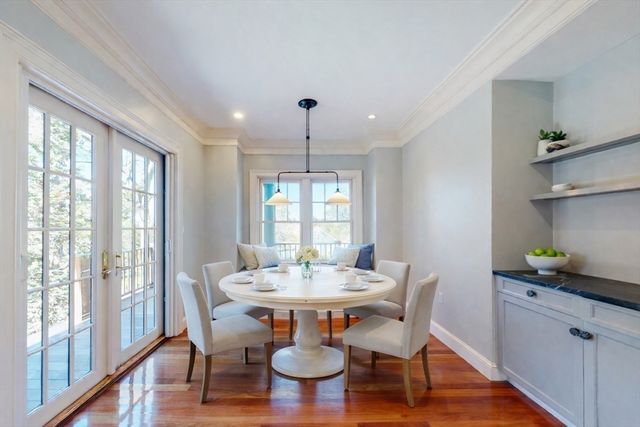 25 Myopia Road, Winchester, MA 01890