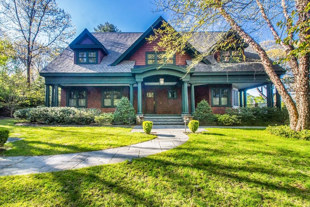 25 Myopia Road, Winchester, MA 01890