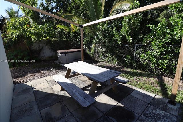 11534 NE 13th Ave, Miami, FL 33161