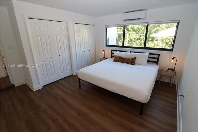 11534 NE 13th Ave, Miami, FL 33161