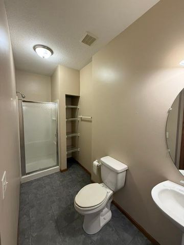 6886 Meadow Grass Lane S, Cottage Grove, MN 55016
