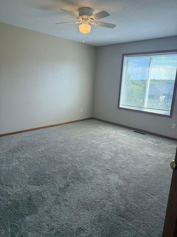 6886 Meadow Grass Lane S, Cottage Grove, MN 55016