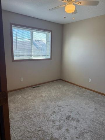 6886 Meadow Grass Lane S, Cottage Grove, MN 55016