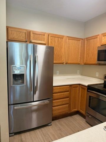 6886 Meadow Grass Lane S, Cottage Grove, MN 55016