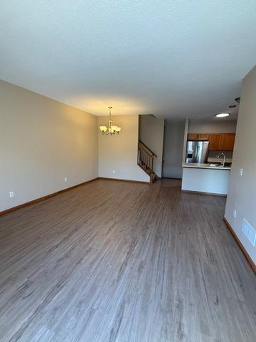 6886 Meadow Grass Lane S, Cottage Grove, MN 55016