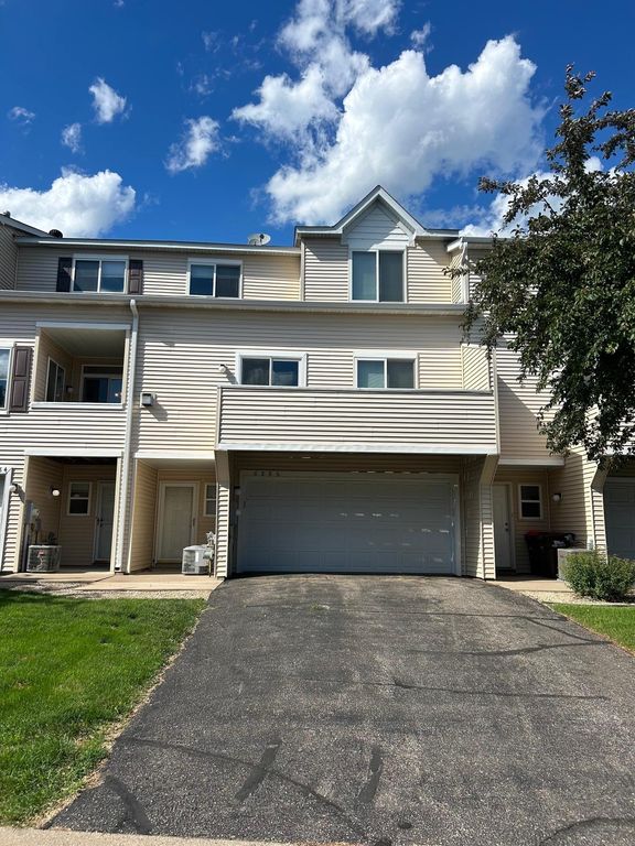 6886 Meadow Grass Lane S, Cottage Grove, MN 55016
