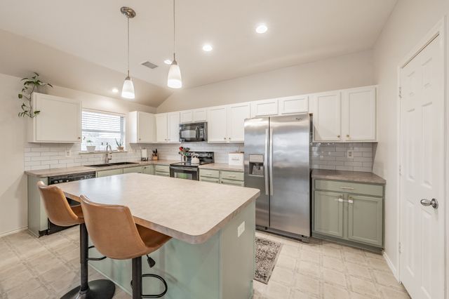 221 Independence Trail, Forney, TX 75126