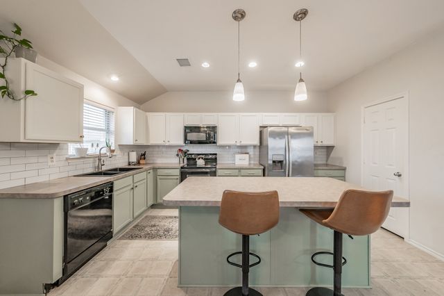 221 Independence Trail, Forney, TX 75126