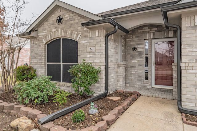 221 Independence Trail, Forney, TX 75126