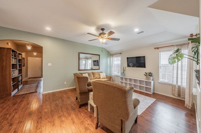 221 Independence Trail, Forney, TX 75126