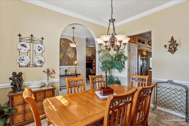 9564 Westgate Cir, Pensacola, FL 32507