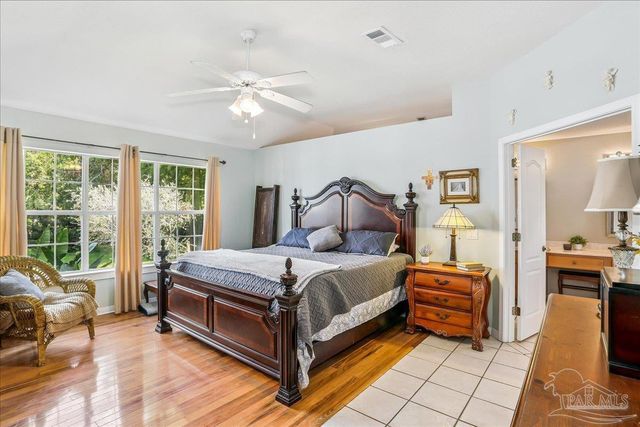 9564 Westgate Cir, Pensacola, FL 32507