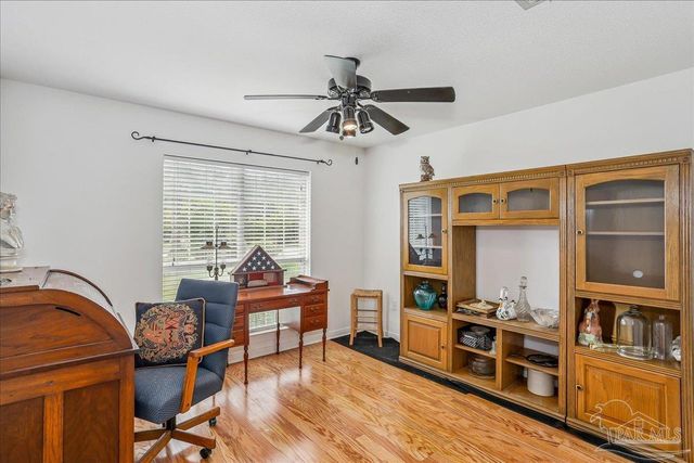 9564 Westgate Cir, Pensacola, FL 32507