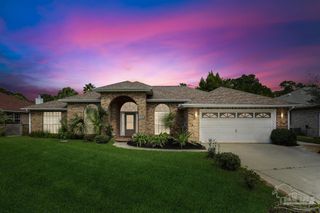 9564 Westgate Cir, Pensacola, FL 32507