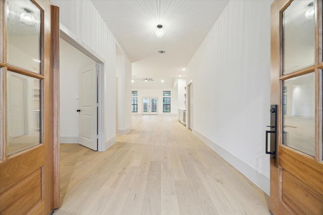 10303 Eddystone Drive, Houston, TX 77043