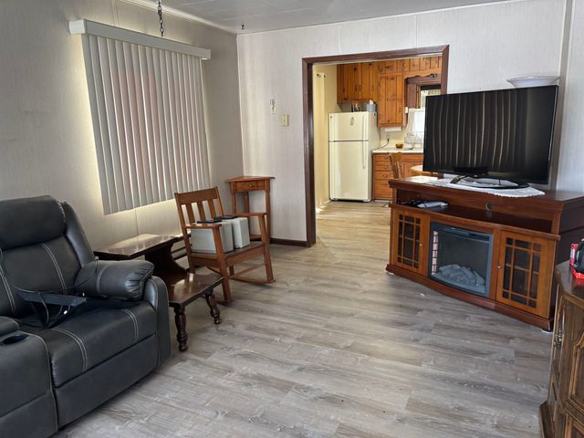 403 1st St SE, Mohall, ND 58761