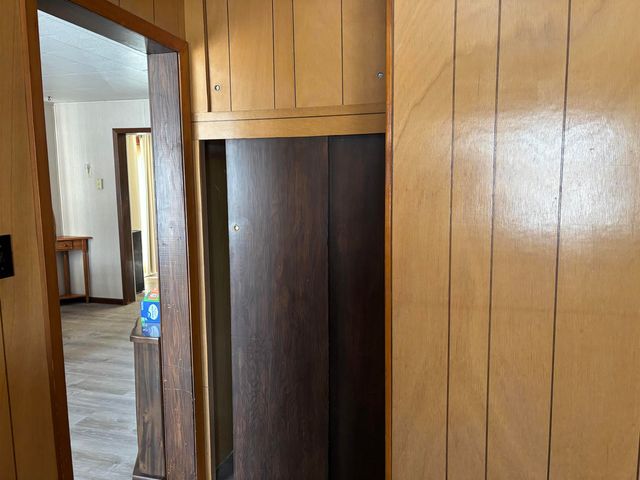 403 1st St SE, Mohall, ND 58761