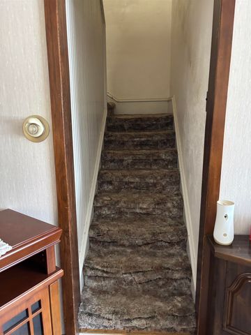 403 1st St SE, Mohall, ND 58761